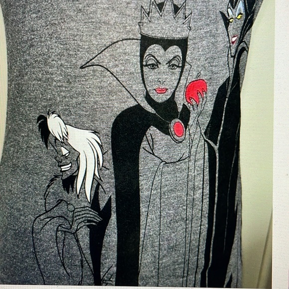DISNEY FEMALE VILLAINS T-SHIRT. - Picture 6 of 8